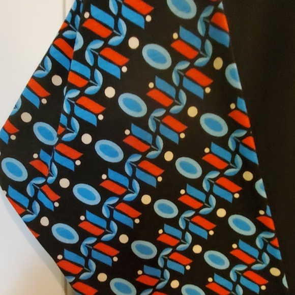 🌟SALE🌟  Lularoe Randy - Picture 2 of 3